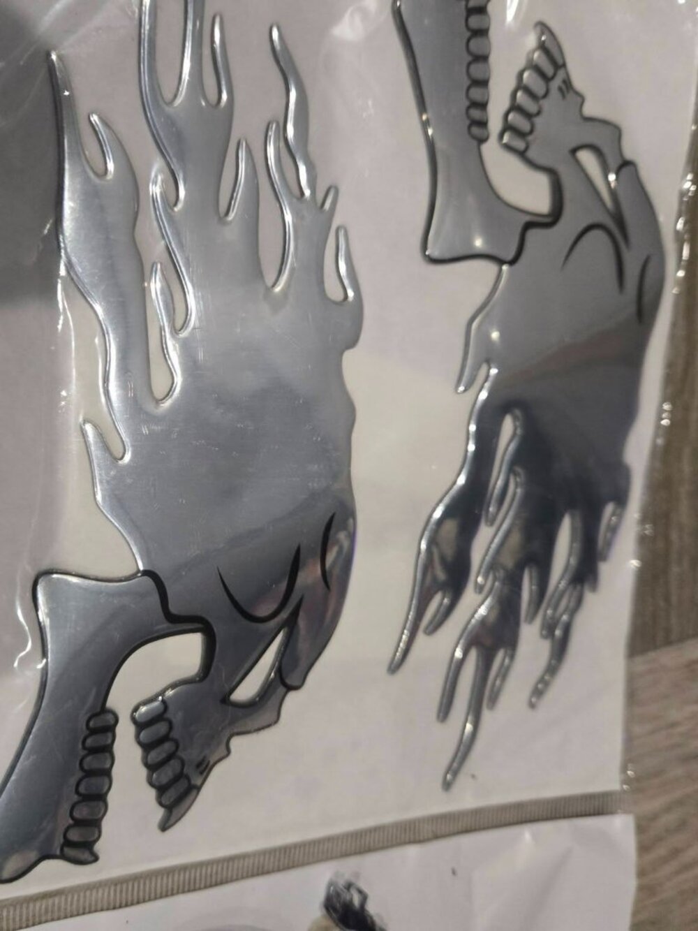 1 pair- Chrome 3D GHOST SKULLS W/FLAMES, Polished Decals, Emblems, & keychain